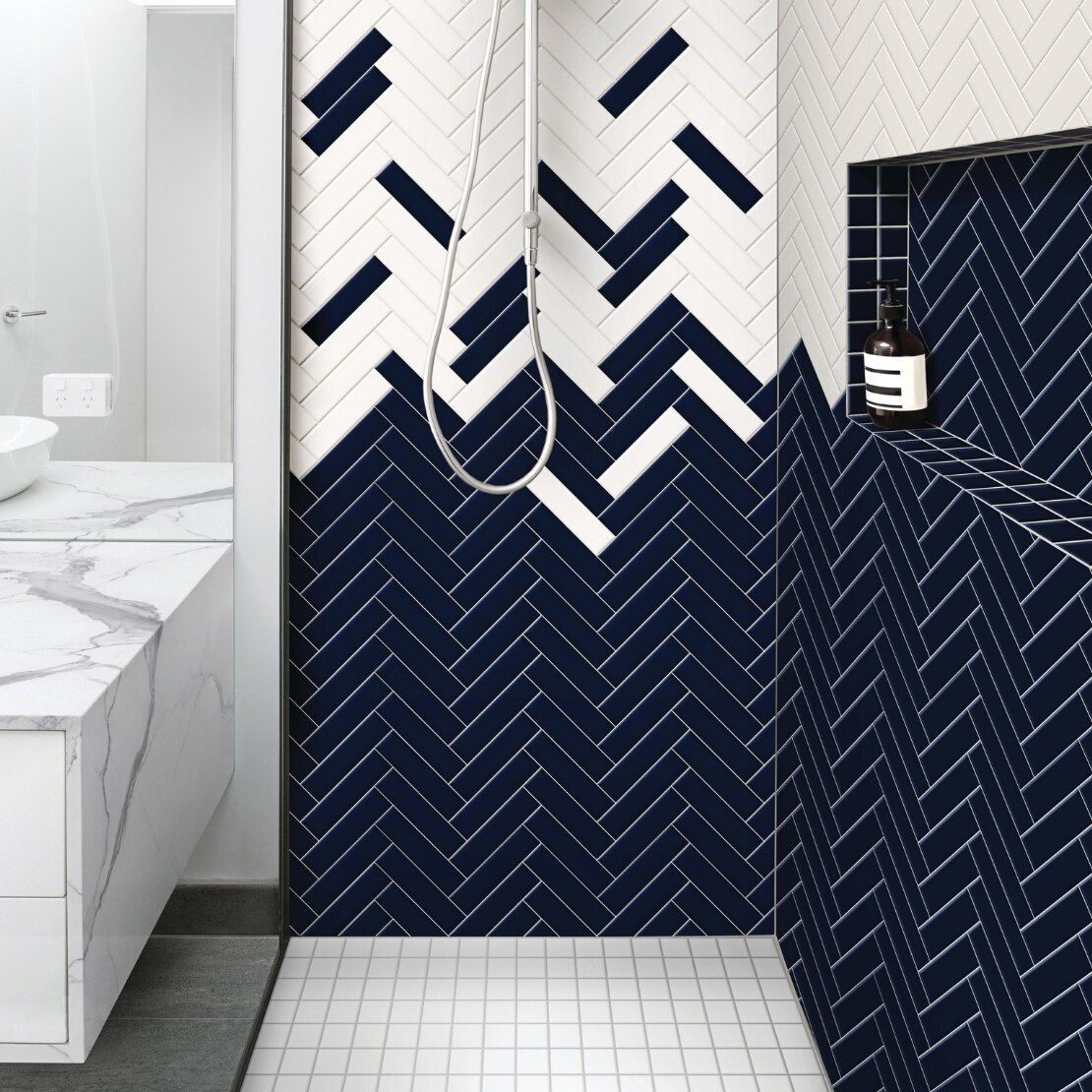 Color Story Wall by American Olean, photo 1 of 5